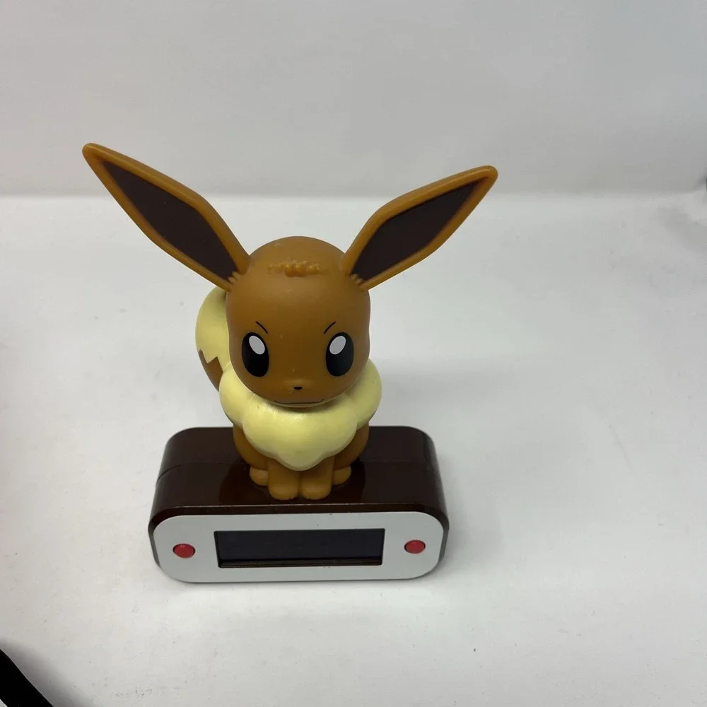 Teknofun Pokemon Company Eevee Light Up Alarm Clock with Backlit Display 811370
